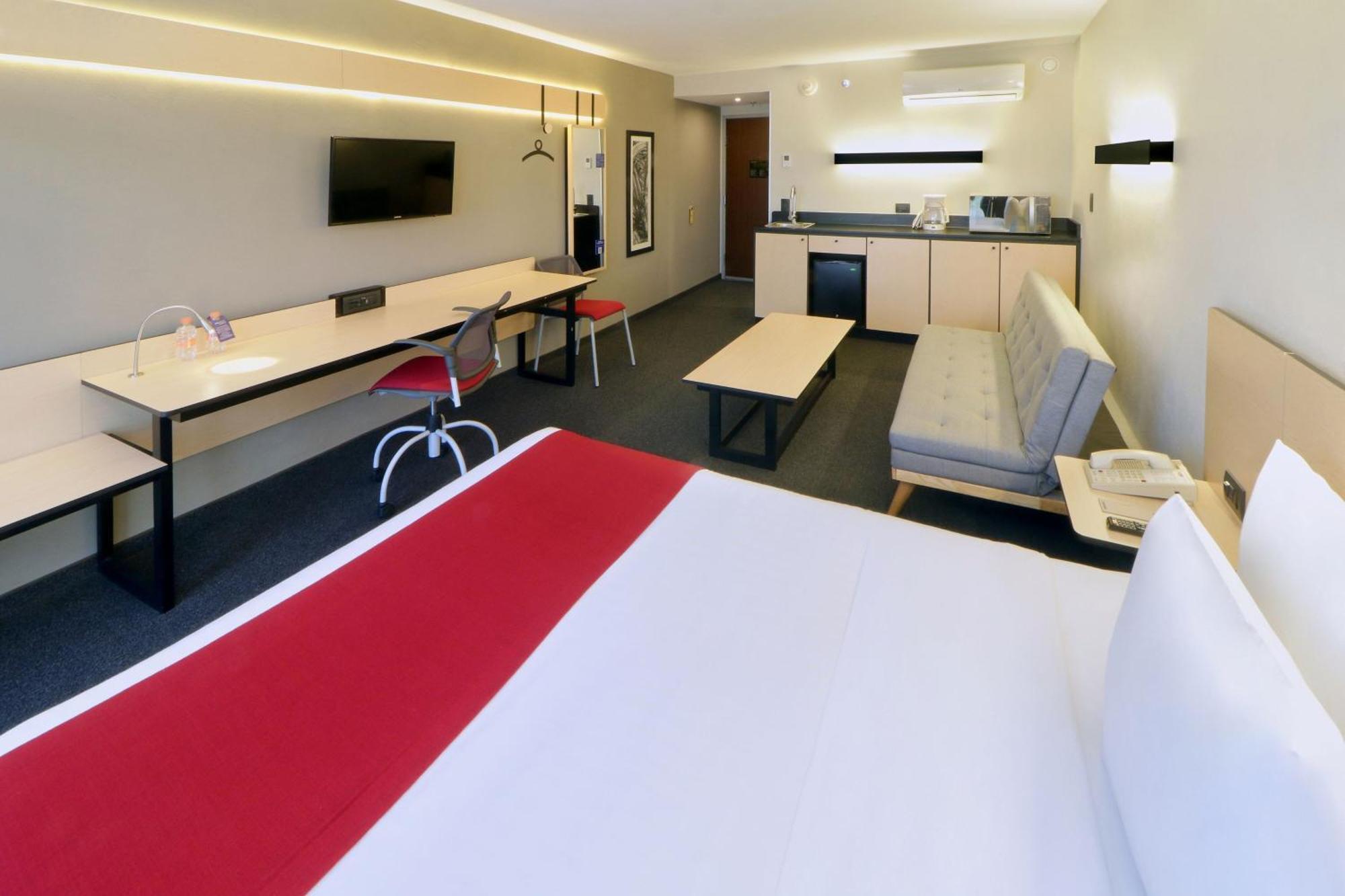 City Express By Marriott Сиудад Виктория Екстериор снимка